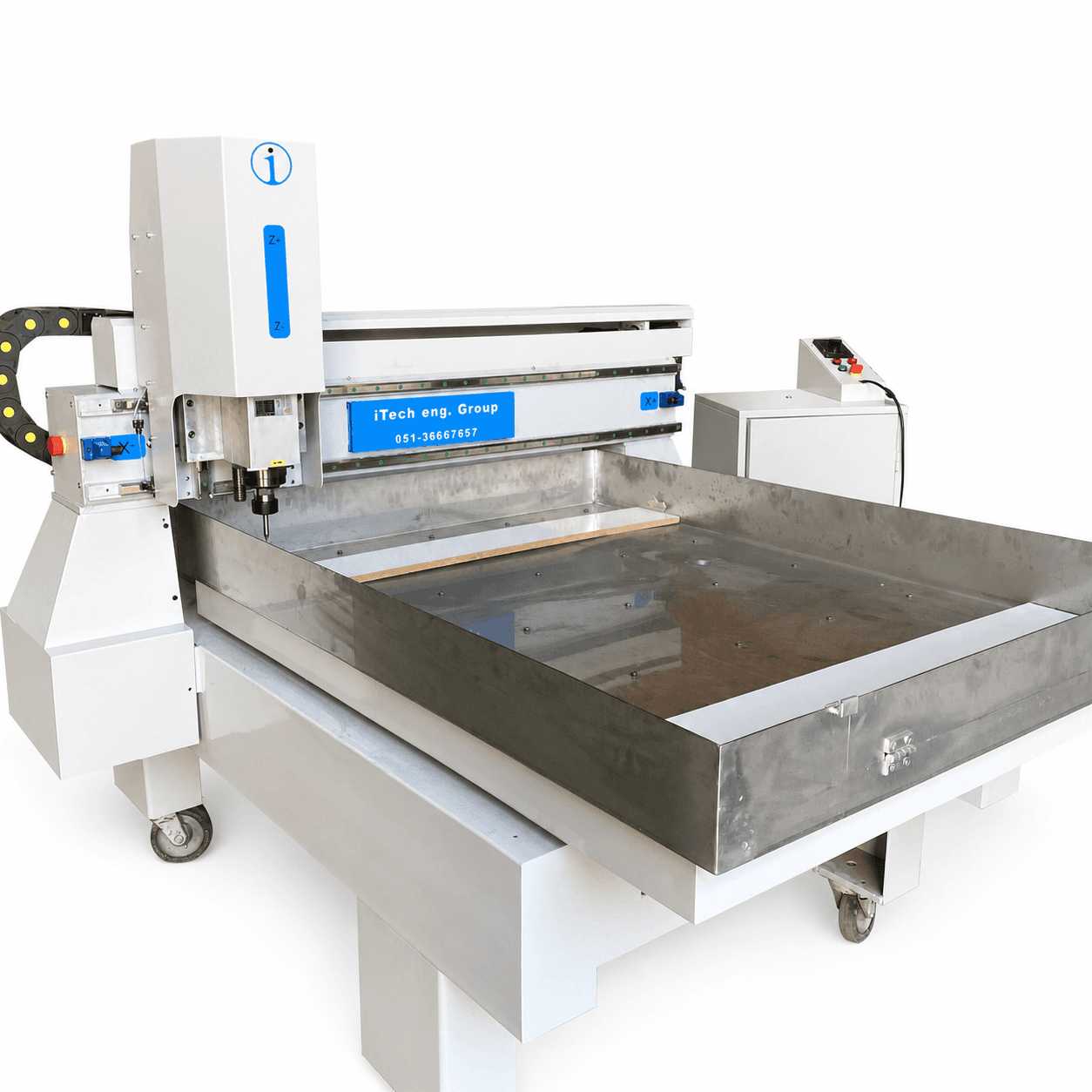 دستگاه CNC ماشین‌کاری آلومینیوم و فلزات نرم