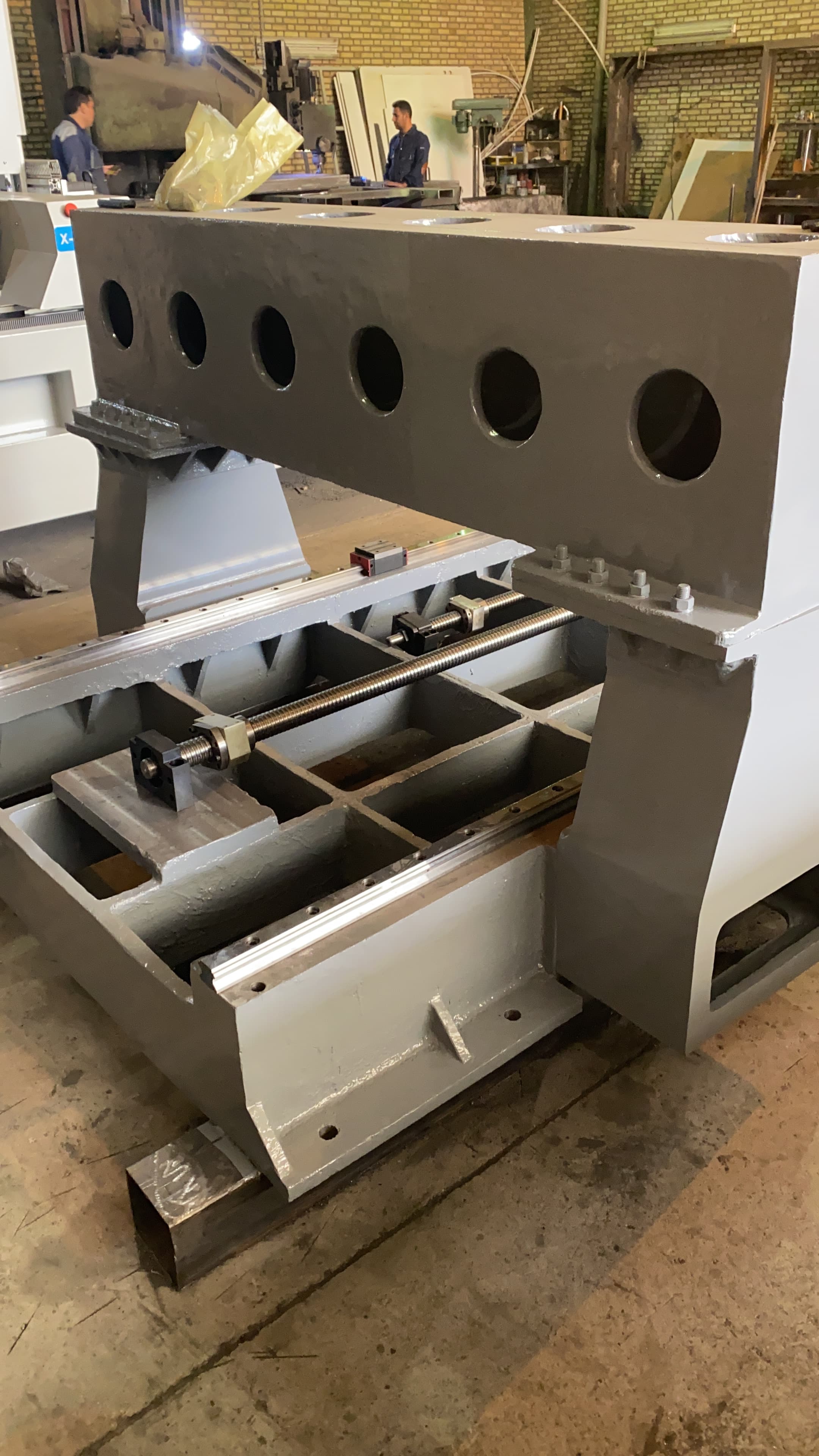 دستگاه فرز CNC چدنی سنگین